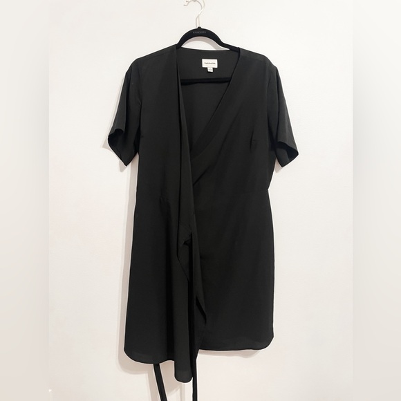 Frank and Oak Wrap Dress (Black, Tie Waist, Size Large) - Picture 3 of 5